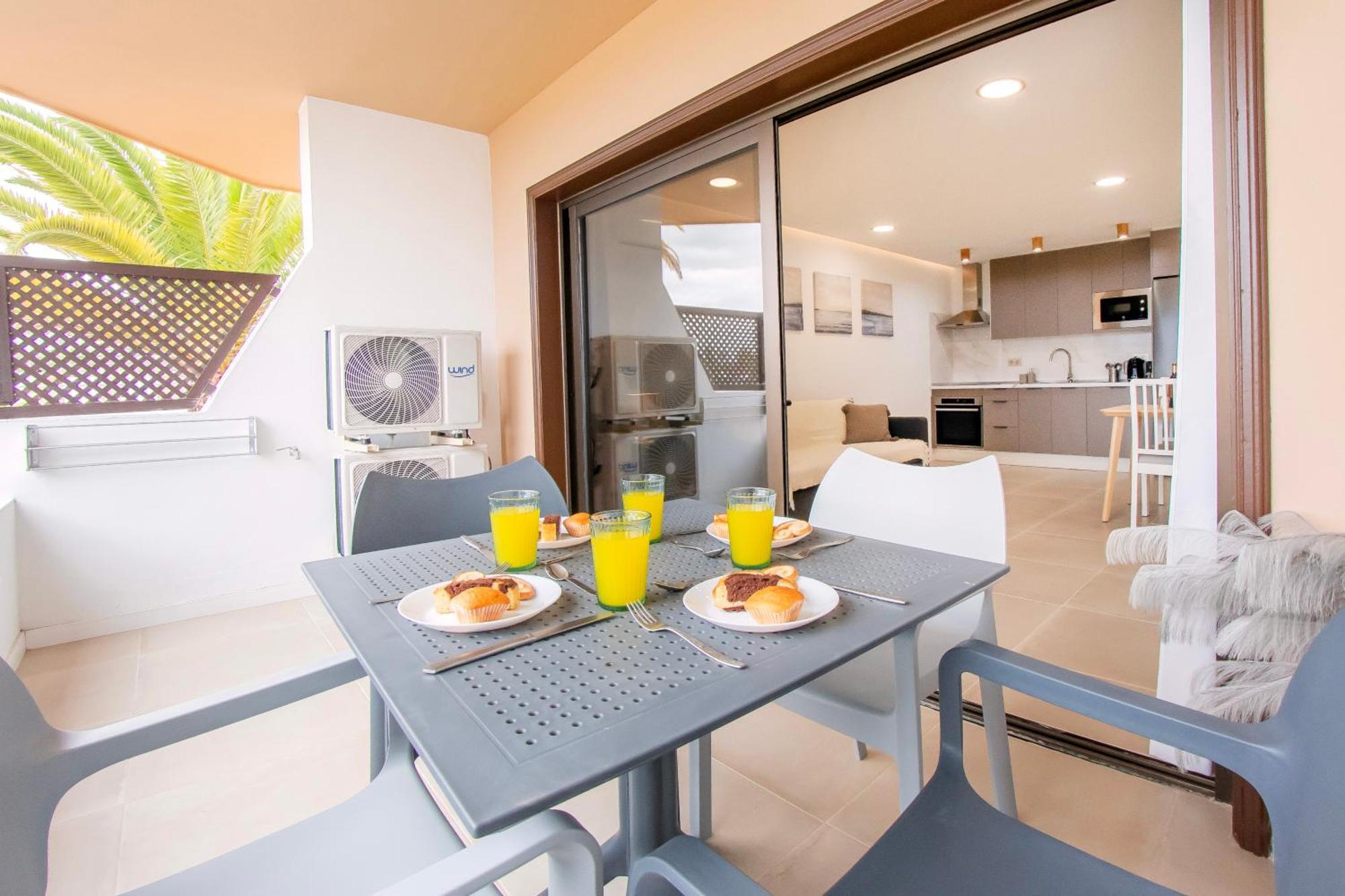 Newly Renovated, Luxurious Apartment With A Heated Pool, 259 San Miguel de Abona Kültér fotó