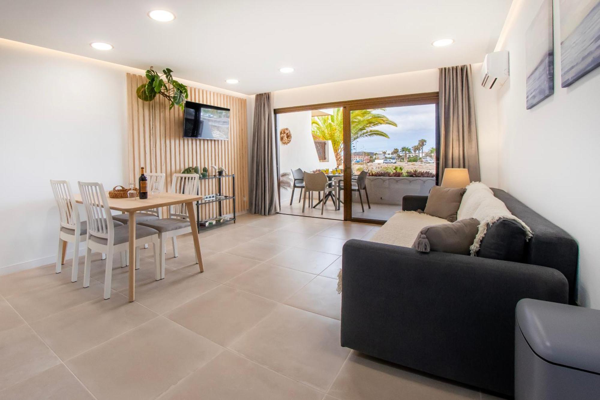 Newly Renovated, Luxurious Apartment With A Heated Pool, 259 San Miguel de Abona Kültér fotó